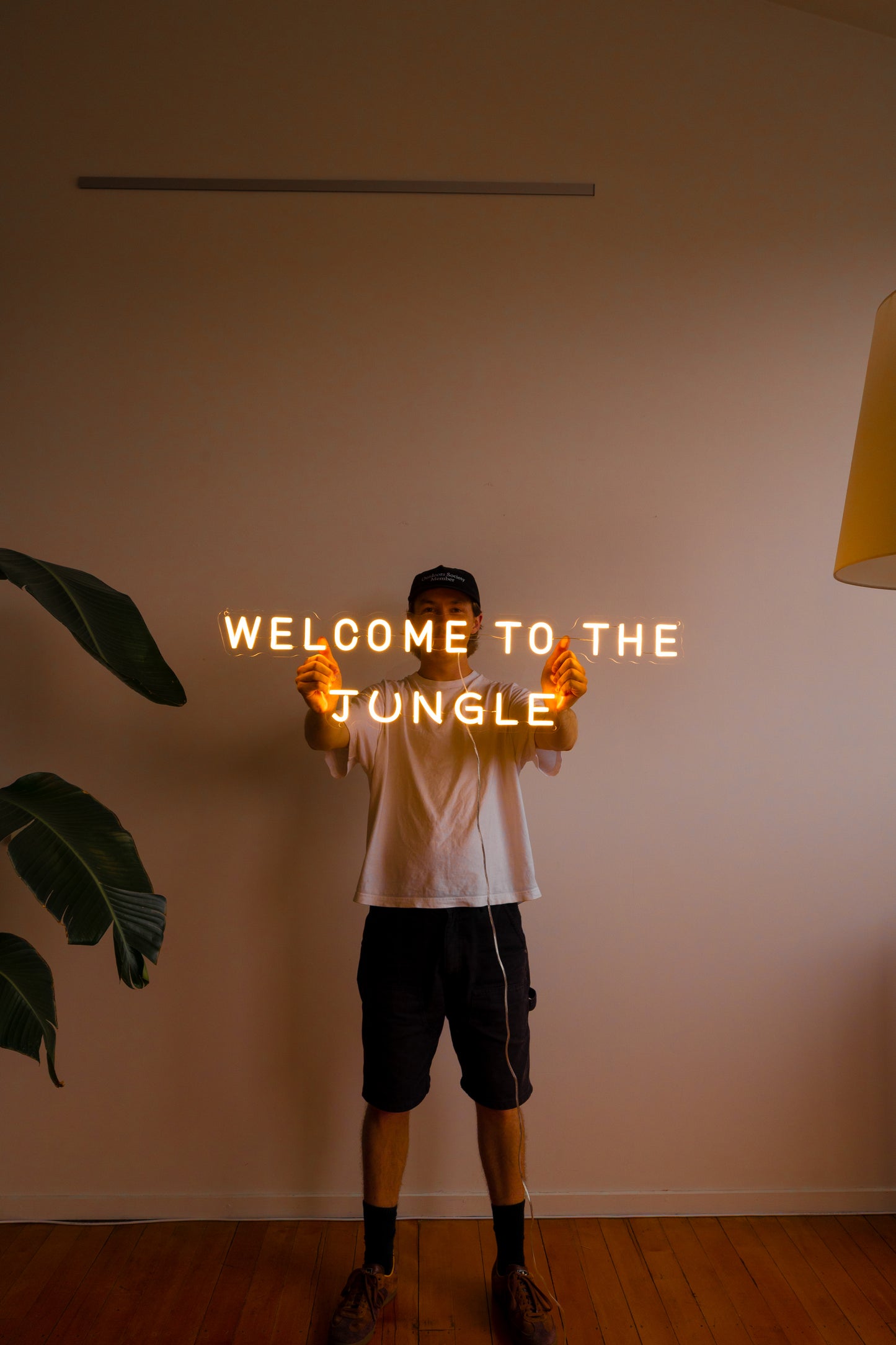 Welcome To The Jungle - Neon Sign