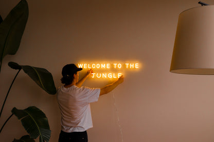 Welcome To The Jungle - Neon Sign