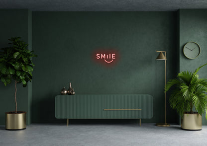 Smile - Neon Sign